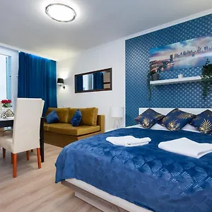 Unitapartaments Short Rent In By Metro Station Rondo Onz With 3bedrooms 23 Apartament Warszawa